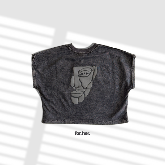 Women's Shadow Muse Oversized Crop Tee – for.her Edition